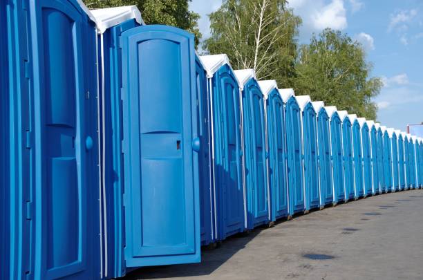 Best Portable toilet rental cost  in Lake Waynoka, OH